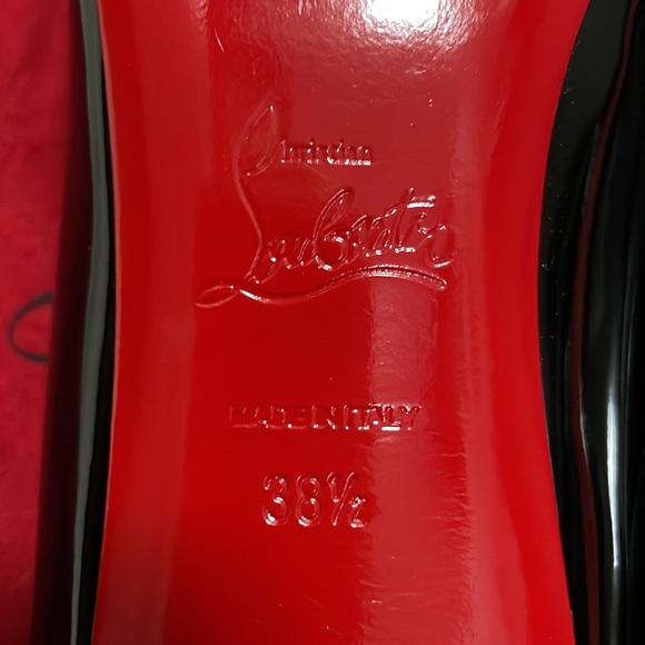 Christian Louboutin Patent Black Pumps - Picture 4 of 9